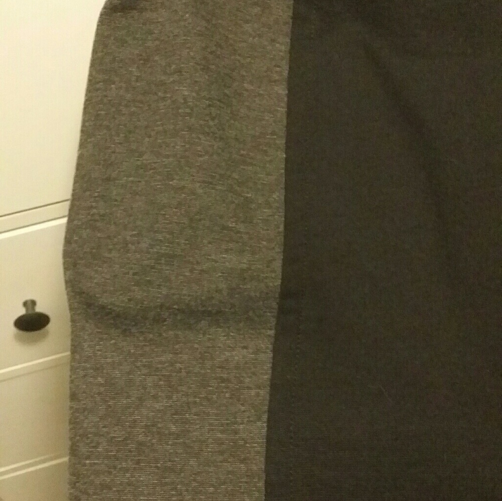 Worthington modern knit skirt never worn - Picture 6 of 6